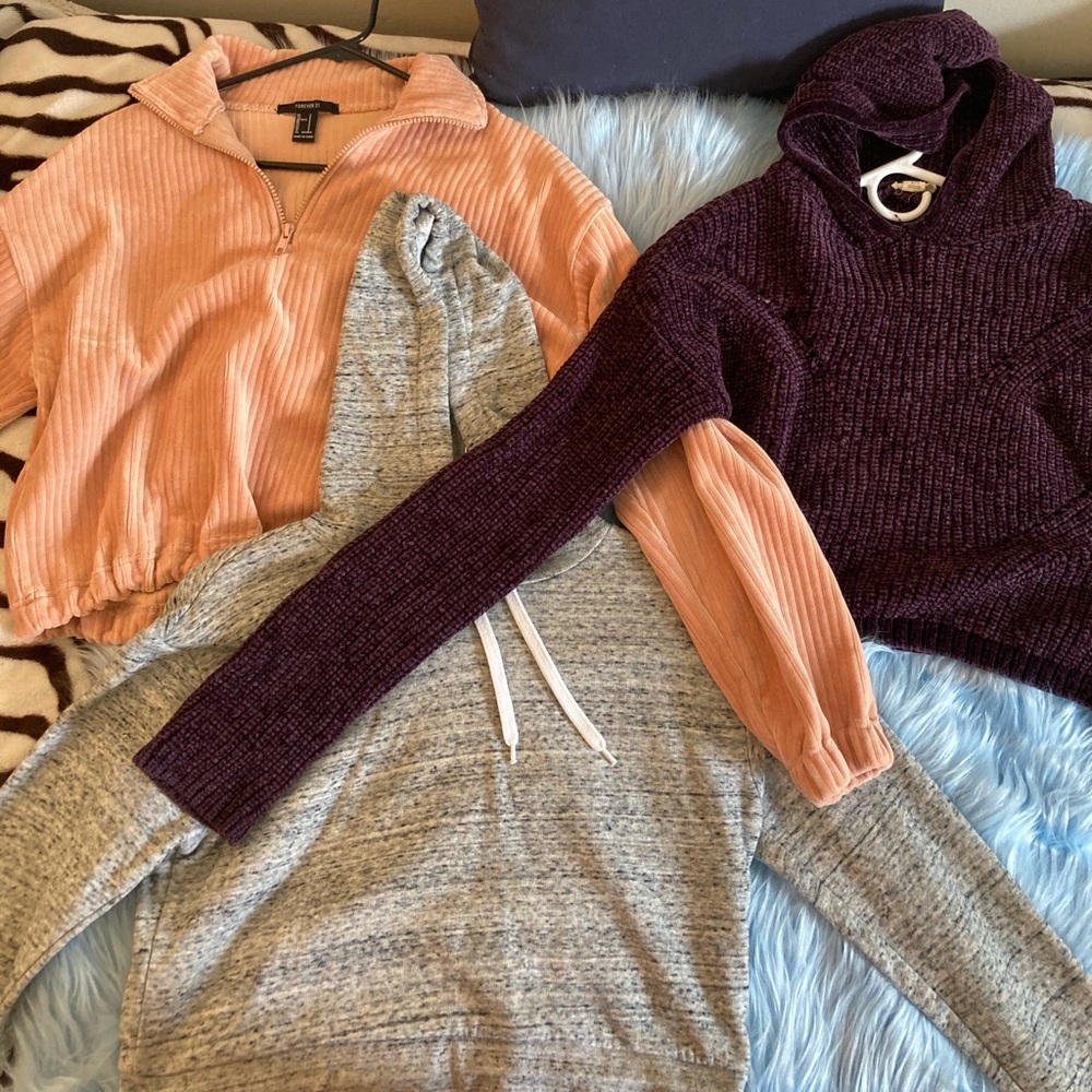 Cropped Hoodie Bundle
